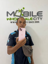 Load image into Gallery viewer, Apple iPhone 15 | Pelan Ansuran GoFlexi 36 Bulan — CTOS Sangkut/Grab Rider/Tentera/Student/Foreign Worker Layak ✅