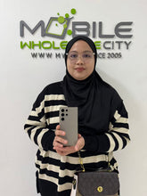 Load image into Gallery viewer, Apple iPhone 15 | Pelan Ansuran GoFlexi 36 Bulan — CTOS Sangkut/Grab Rider/Tentera/Student/Foreign Worker Layak ✅