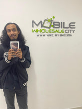 Load image into Gallery viewer, Apple iPhone - Ansuran Bulanan - Beli Sekarang Bayar Kemudian
Pelan Ansuran EasyPay Kad Debit - Cara Lebih Bijak Untuk Membuat Bayaran Bagi Pembelian Yang Anda Benar-Benar Inginkan
Tanpa Deposit, Tanpa Kad Credit
Beli Apa-Apa* Sahaja, Di Mana-Mana Jual
Nikmati Tempoh Ansuran Daripada 12, 24 Dan 36 Bulan
Pelan Ansuran Hanya Boleh Digunakan Untuk Urusan Pembelian Seperti Telefon Bimbit, Kamera, Aksesori Kereta, Komputer, Alatan Elektronik & Elektrik, GPS, Optik, Produk Kecantikan & Kesihatan, Kelengkapan Rum