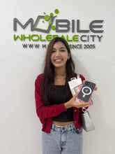 Load image into Gallery viewer, [Go Atome — Moby PayLater] Apple iPhone 16e | Pelan Ansuran Layak Untuk Semua – Termasuk CTOS Blacklist – Tanpa Documents ✅
