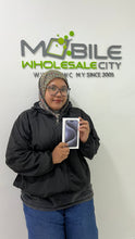 Load image into Gallery viewer, Ansuran Bulanan - Beli Sekarang Bayar Kemudian - Debit Kad - Tanpa Kad Kredit - Seluruh Malaysia - Buy Now Pay Later
