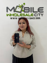 Load image into Gallery viewer, [Go AhaPay] Apple iPhone 16 | Pelan Ansuran Layak Untuk Semua – Termasuk CTOS Sangkut ✅
