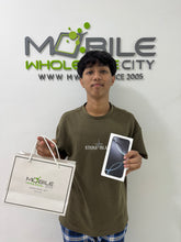 Load image into Gallery viewer, [Ansuran 36 Bulan - Kad Debit] New Apple iPhone 15 | 128GB • 256GB • 512GB
