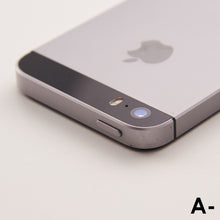 Load image into Gallery viewer, [Pre-owned/Second] Apple iPhone SE 2016 | 16GB • 32GB • 64GB • 128GB
